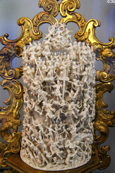Last Judgment ivory carving (1st half 18thC) from Naples at Bode Museum. Berlin, Germany.
