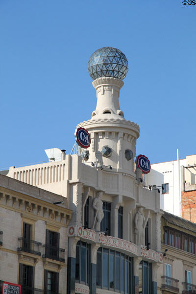Modernista Labor Studio building (now C&A store) on Plaça de Catalunya. Barcelona, Spain.