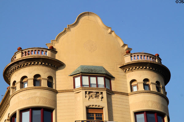 Casa Pericas (1919) (Avinguda Diagonal 389). Barcelona, Spain. Architect: Josep Maria Pericas i Morros.