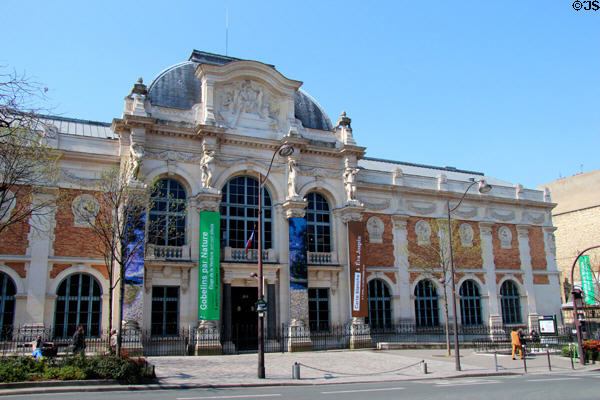 Gobelins historic tapestry factory (1912) (42 Avenue des Gobelins). Paris, France.