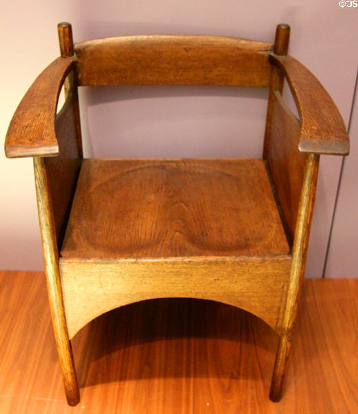 Argyle Street Tearoom oak armchair (1898-9) by Charles Rennie Mackintosh at Kelvingrove Art Gallery. Glasgow, Scotland.