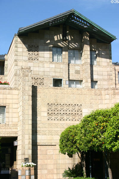 Arizona Biltmore Hotel (1928) (24th St. & Missouri). Phoenix, AZ. Architect: Albert Chase McArthur helped by his teacher, Frank Lloyd Wright.