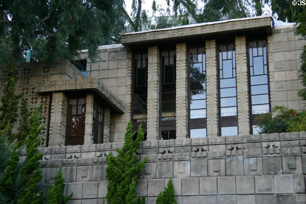 Storer House (1923) (8161 Hollywood Blvd.). Los Angeles, CA. Architect: Frank Lloyd Wright. On National Register.