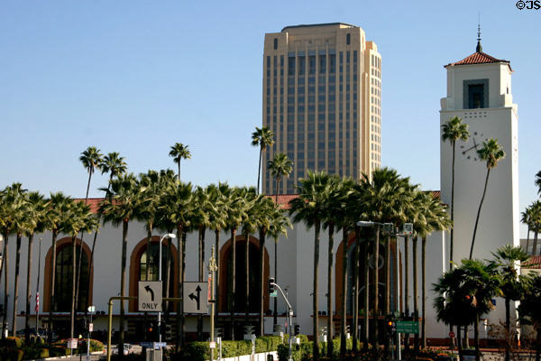 Union Station (1939) (800 N Alameda St.). Los Angeles, CA. Style: Streamline Moderne & Mission Revival. Architect: John Parkinson & Donald B. Parkinson. On National Register.