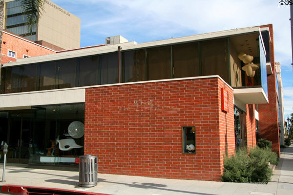International Style facade of 9647 Brighton Way. Beverly Hills, CA.