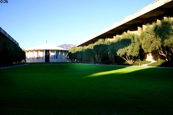 Beckman Auditorium & Baxter Hall at Cal Tech. Pasadena, CA.