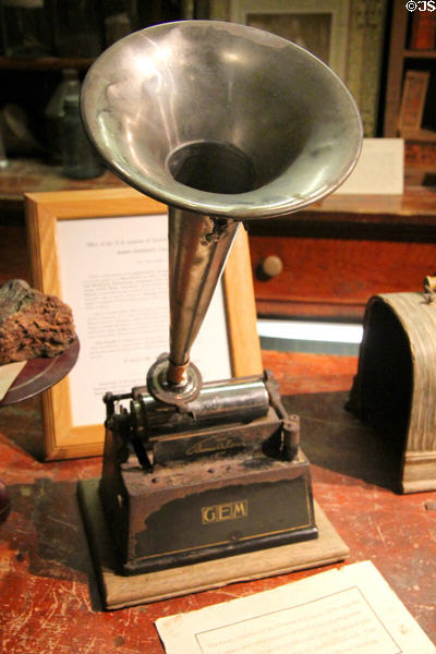 GEM cylinder player, introduced by Thomas Edison in 1899, at Mariposa Museum. Mariposa, CA.