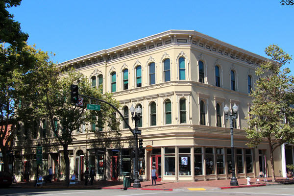 Heritage commercial building (Broadway at 9th). Oakland, CA.