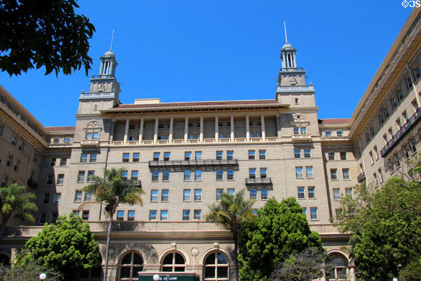 Hotel Oakland (1910-2) (260 13th St.) now a senior's home. Oakland, CA. Style: Italian Renaissance Revival. Architect: Walter Bliss & William Faville.
