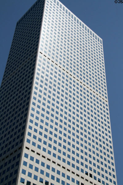 Republic Plaza (1984) (56 floors) (330 17th St.). Denver, CO. Architect: Skidmore, Owings & Merrill.