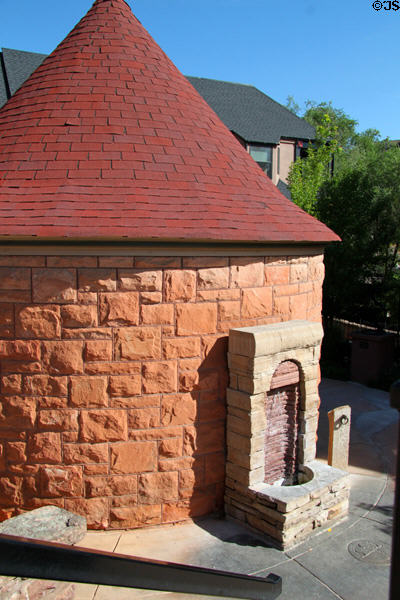 Shoshone Spring Font (1890?s) Manitou Springs protect water. Manitou Springs, CO.
