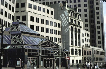 State House Square Towers (1987) (17 floors). Hartford, CT. Architect: Russell Gibson von Dohlen.