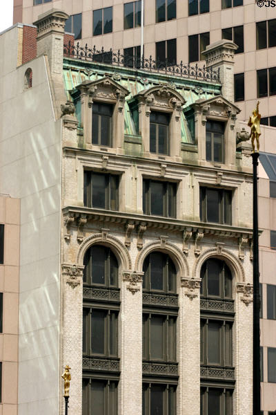 Building opposite Old State House. Hartford, CT.