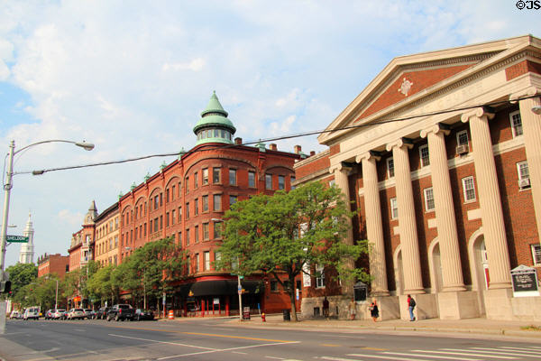 Streetscape along Main St. with Linden Building & Central Baptist Church (1926) (457 Main St.). Hartford, CT. Architect: Isaac A. Allen.