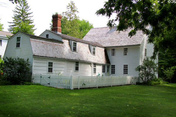 Yard & extension of Pratt House Museum. Essex, CT.
