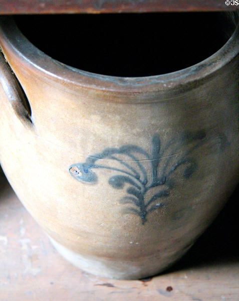 Stoneware crock with blue design at Joshua Hempstead House. New London, CT.