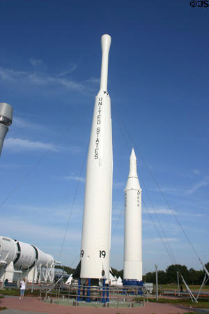 Delta (3 stage, 27m, stage 1 Kerosene, upper stages solid, #19) derived from Thor-Abel series & used for Pioneer 5 (March 11, 1960) & other interplenetary probes at Kennedy Space Center. FL.