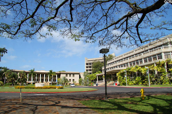 Hawai'i Hall & Queen Lili'uokalani Center for Student Services on Varney Circle at University of Hawai'i. Honolulu, HI.