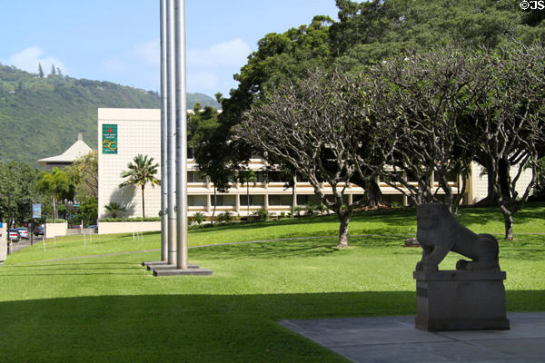 Lincoln Hall (1962) part of East West Center at University of Hawai'i. Honolulu, HI.