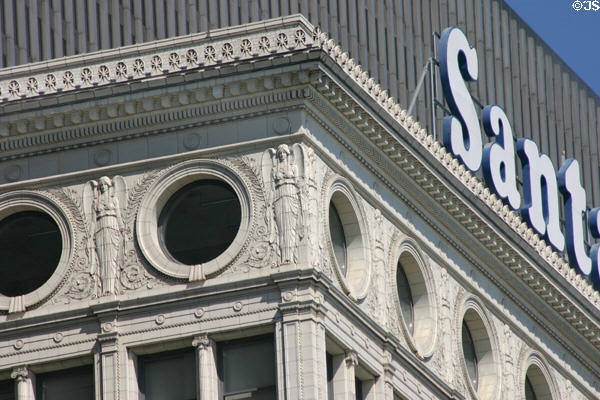 White terra cotta cornice sculptures of Santa Fe Building. Chicago, IL.