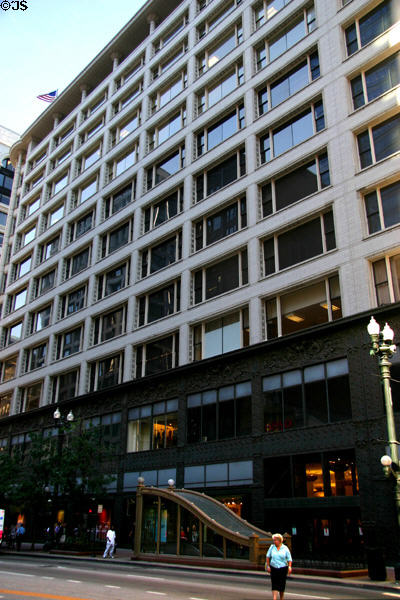 Carson Pirie Scott & Company (former Schlesinger & Mayer Store) (1899 & 1904) (12 floors) (1 South State St.). Chicago, IL. Style: Chicago Style. Architect: Louis H. Sullivan + renovations by D.H. Burnham & Co. + Holabird & Root. On National Register.