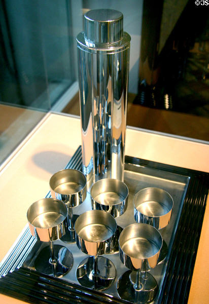 Manhattan Cocktail Set in chrome & brass (1934-4) by Norman Bel Geddes of Revere Copper & Brass Company at Art Institute of Chicago. Chicago, IL.