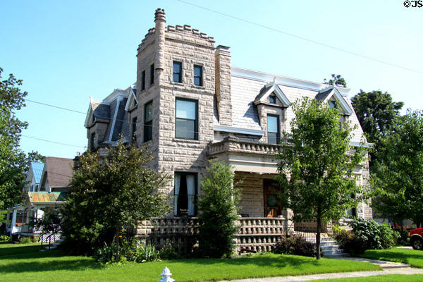 Stone house in downtown Vincennes near Church & 4th Sts. Vincennes, IN.