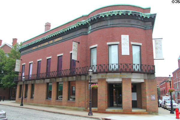 New England Quilt Museum in former Lowell Institution for Savings (1845) (18 Shattuck St.). Lowell, MA. Style: Greek Revival; Italianate. Architect: Thomas M. James Co.; Josiah Greenough Peabody.