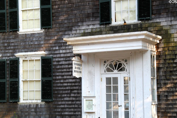 Shingle facade of Deacon Ephraim Spooner House Museum. Plymouth, MA. Style: Georgian.