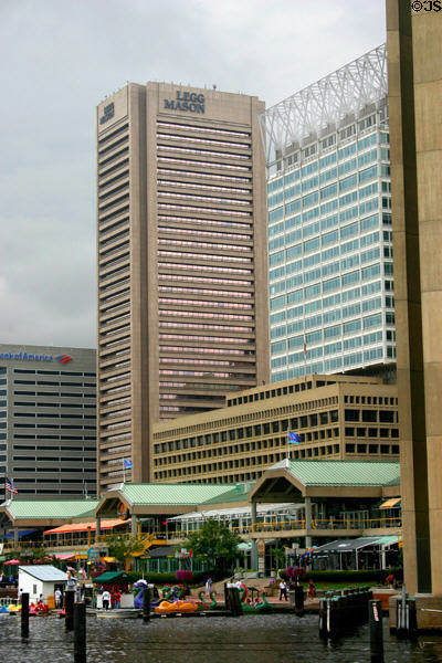 Legg Mason Building (1973) (100 Light St.) (40 floors). Baltimore, MD. Architect: Vlastimil Koubek.