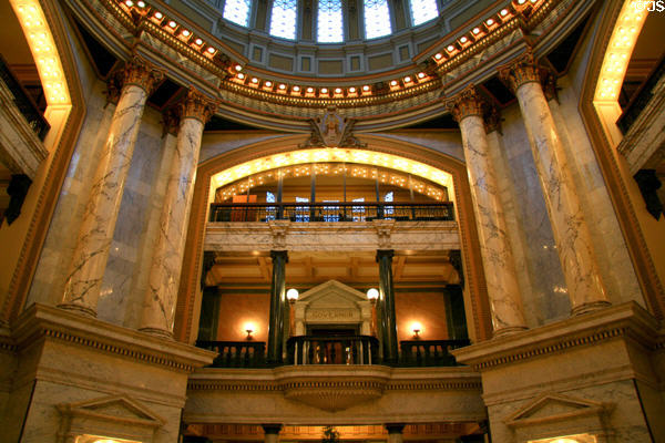 Rotunda of Mississippi State Capitol. Jackson, MS.