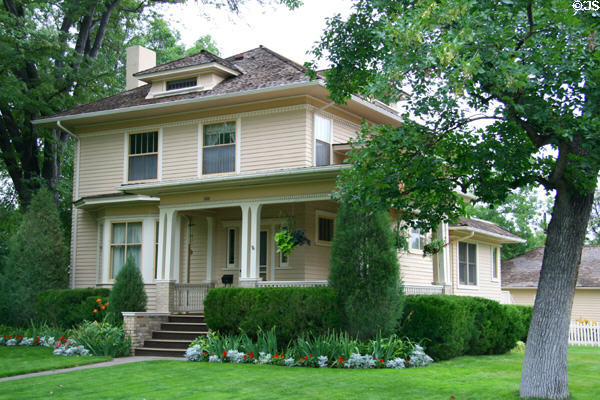 House at 203 Clark Ave. in Moss Mansion heritage district. Billings, MT. Style: Prairie Square.