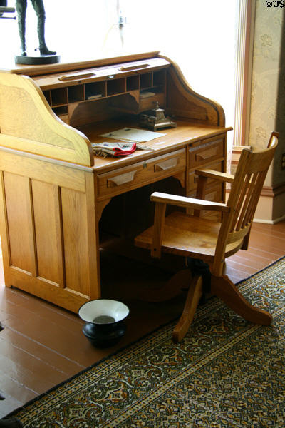 Buffalo Bill's roll top desk at Scout's Rest. North Platte, NE.