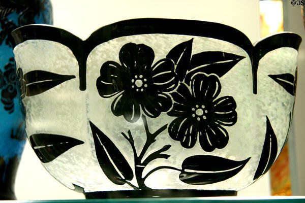 Steuben acid-etched bowl with black flowers at Corning Museum of Glass. Corning, NY.