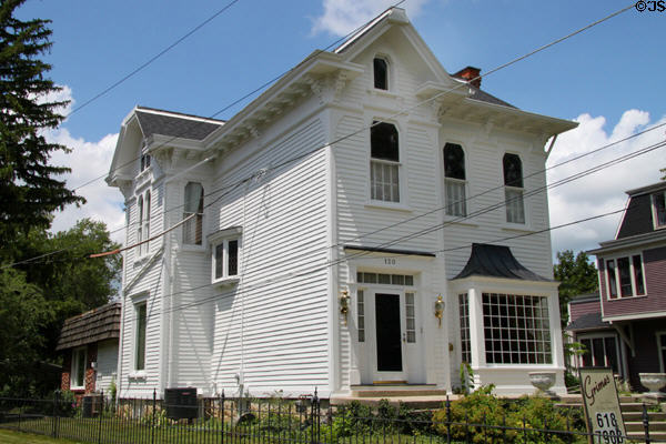 Victorian house (c1900) (120 Sycamore St.). Tiffin, OH.