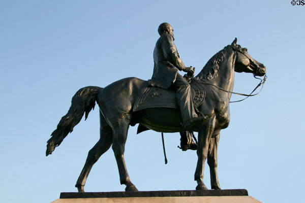 Major General George Gordon Meade monument at Gettysburg National Military Park. Gettysburg, PA.