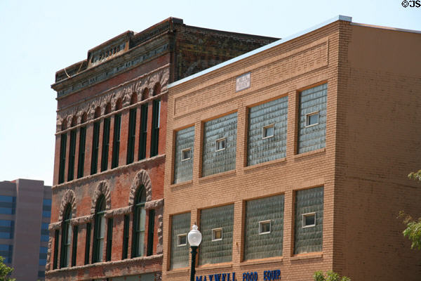 Parker (1889) (315 N. Main) & Nolen Ulven (1926) Blocks. Sioux Falls, SD.