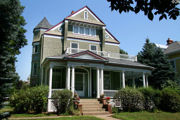 Andrew Kuehn House (1885) (632 9th Ave.) in Cathedral Historic District. Sioux Falls, SD. Style: Queen Anne. Architect: Wallace Dow.