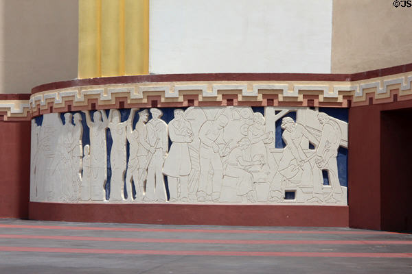 History Texas mural by Julian Garnsey on Tower building at Fair Park. Dallas, TX.