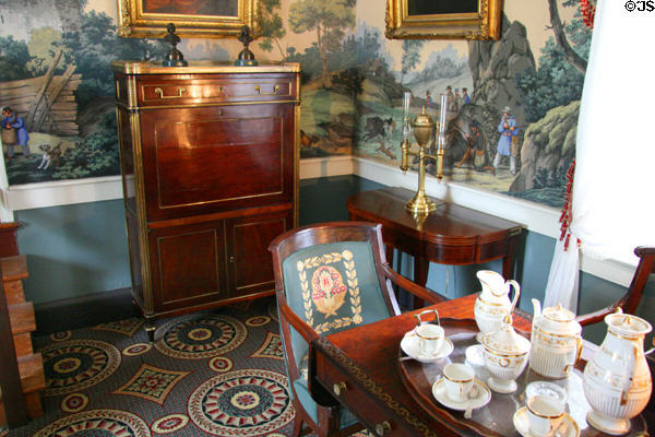 Drawing room of Ash Lawn-Highland with early 19th C wallpaper. Charlotttesville, VA.
